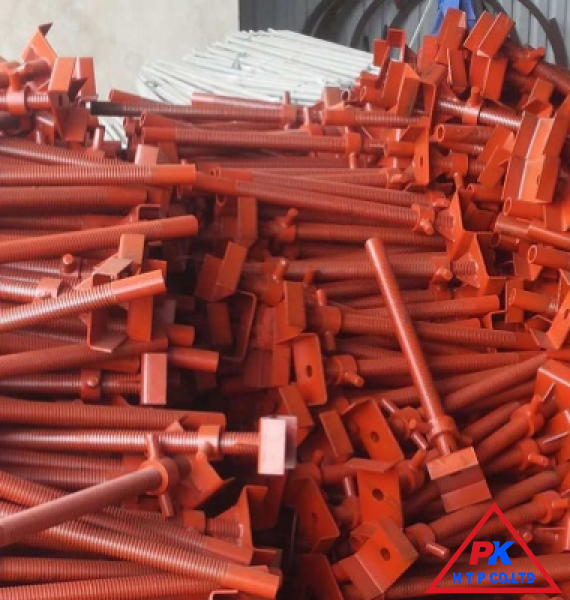 kích tăng giàn giáo